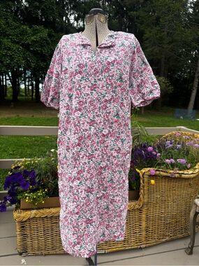 Floral Pink & Green Cotton Dress grandma chic - farmhouse nightgown vintage